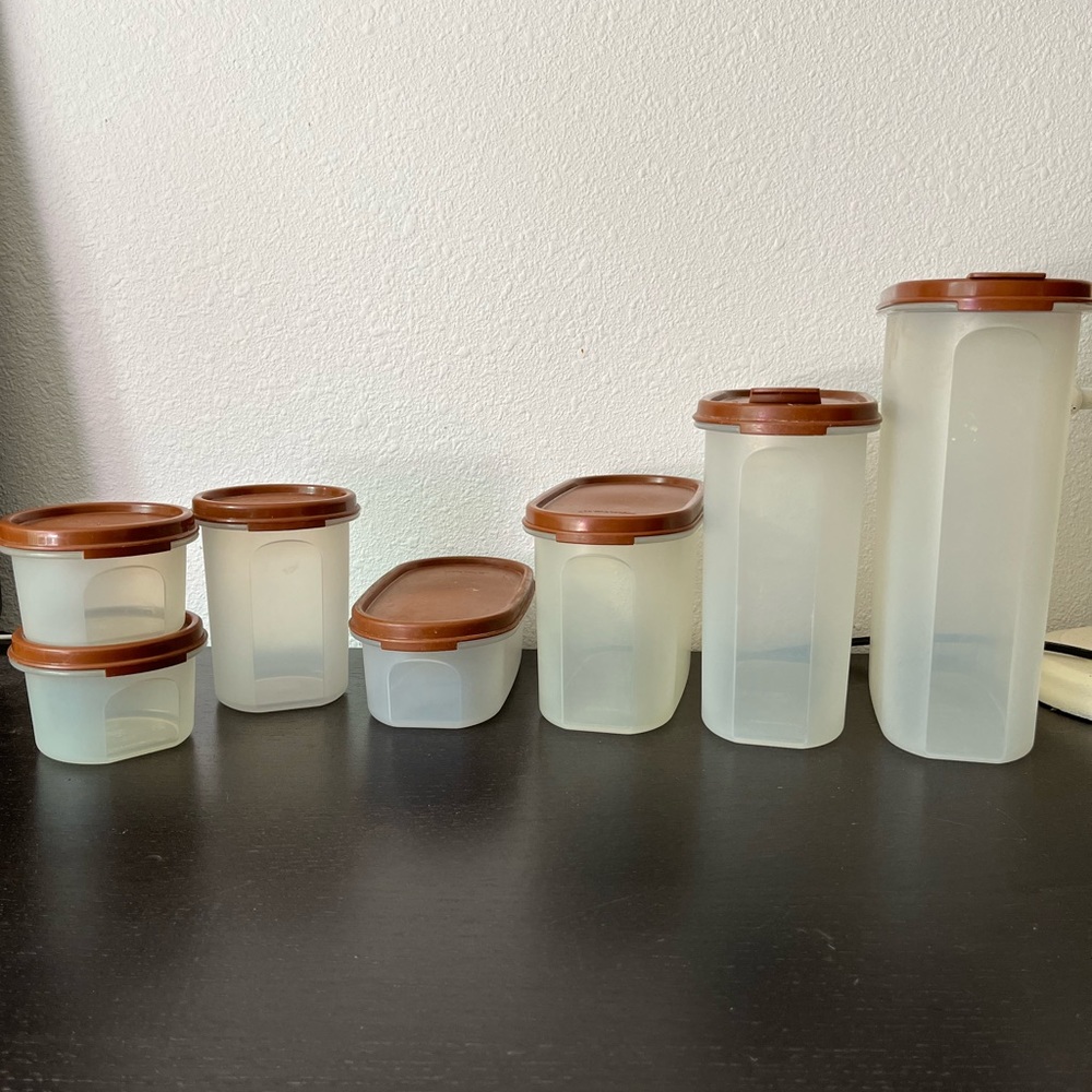 Tupperware Modular Mates-1605,1606,1611,1612,1614,1621-8 Container w/Brown Lids